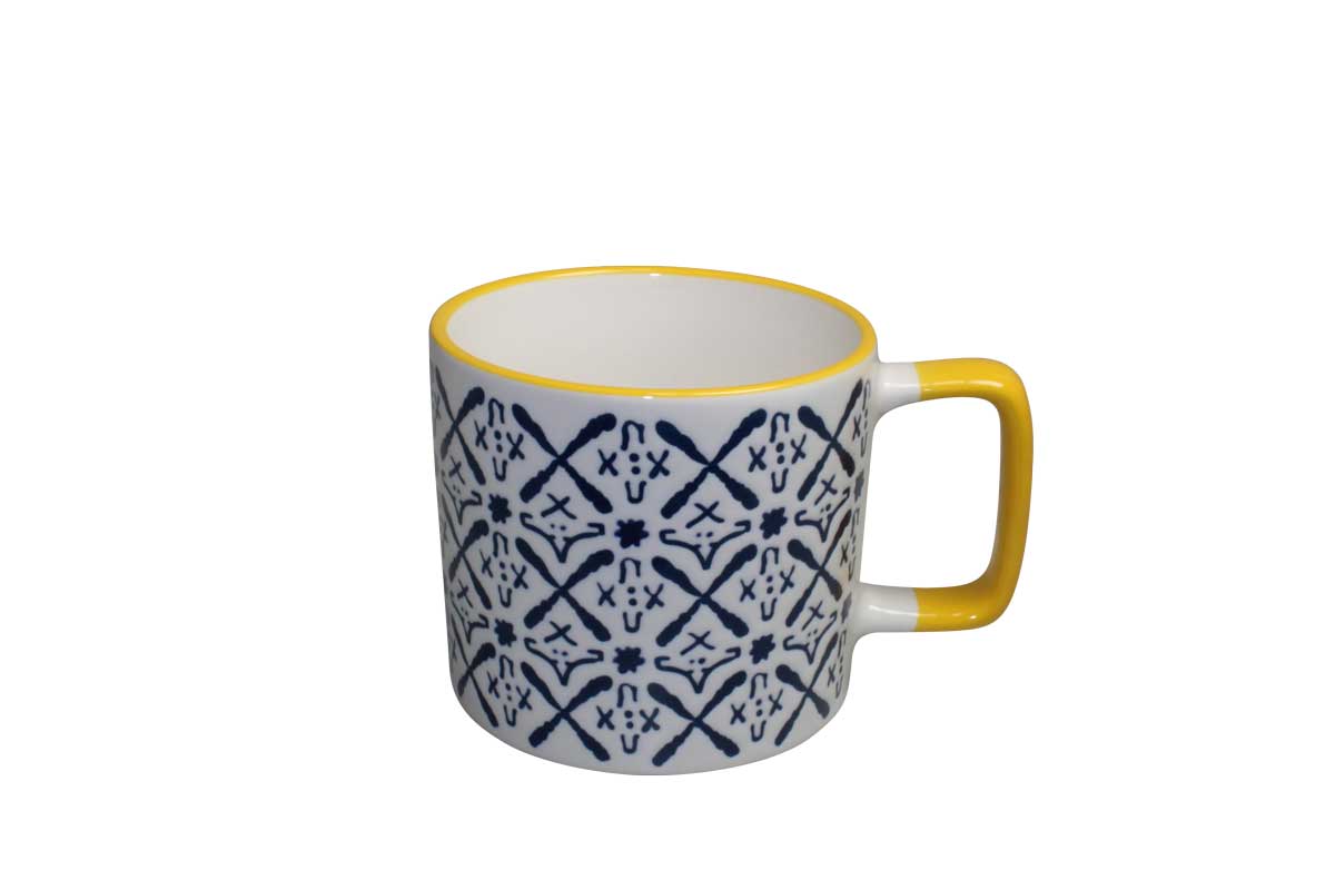 Steingut  Becher handdekoriert grafische Dekore BLAU/GELB gerade 500ml B9EE92A9-F691-478B-A9E2-32B492BBDC47.jpg