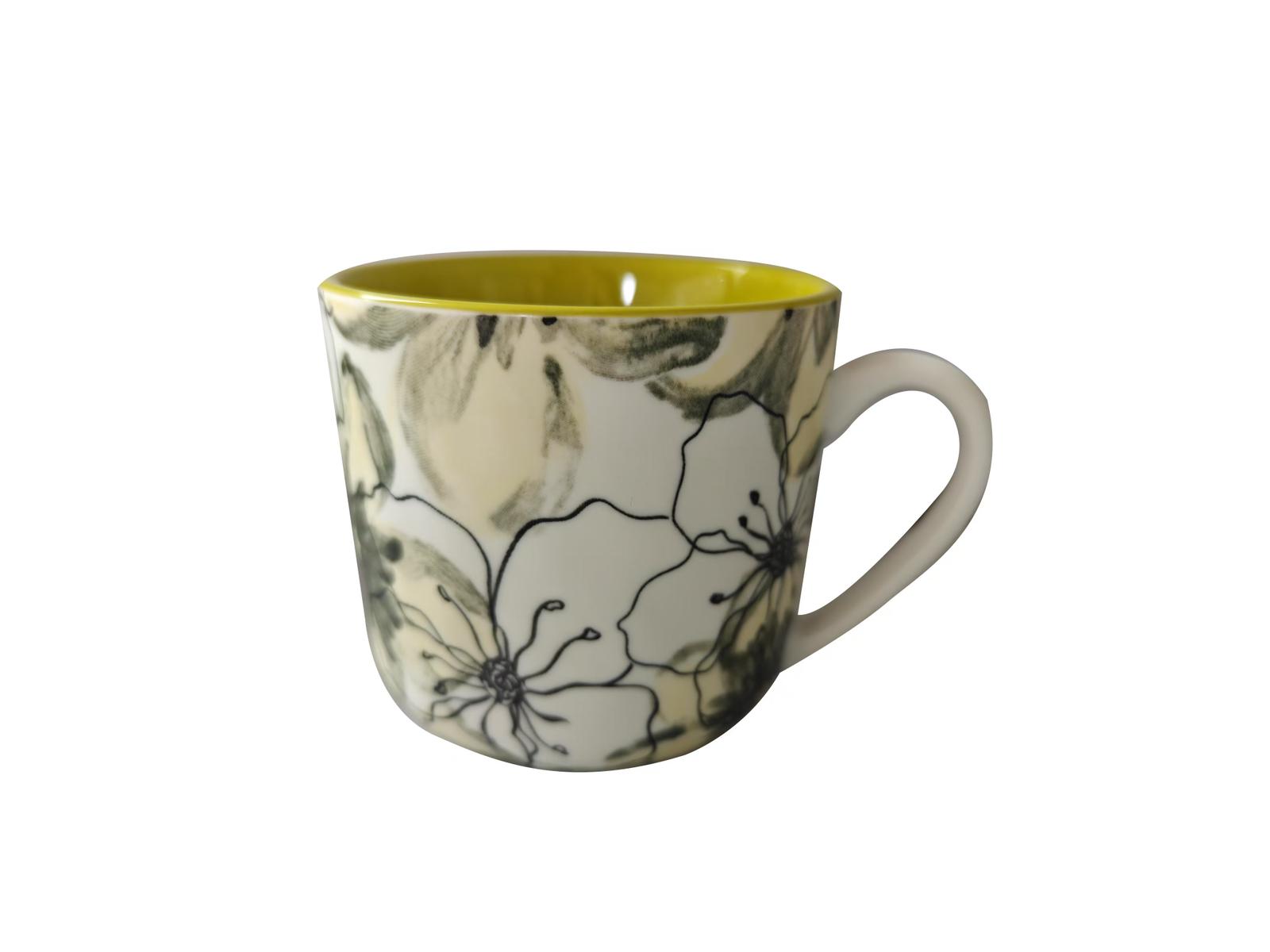 Becher handgemalt Design Blume Hellgrün 73C1CF01-AEA5-4F95-80ED-3C6484F8E0EC.jpg